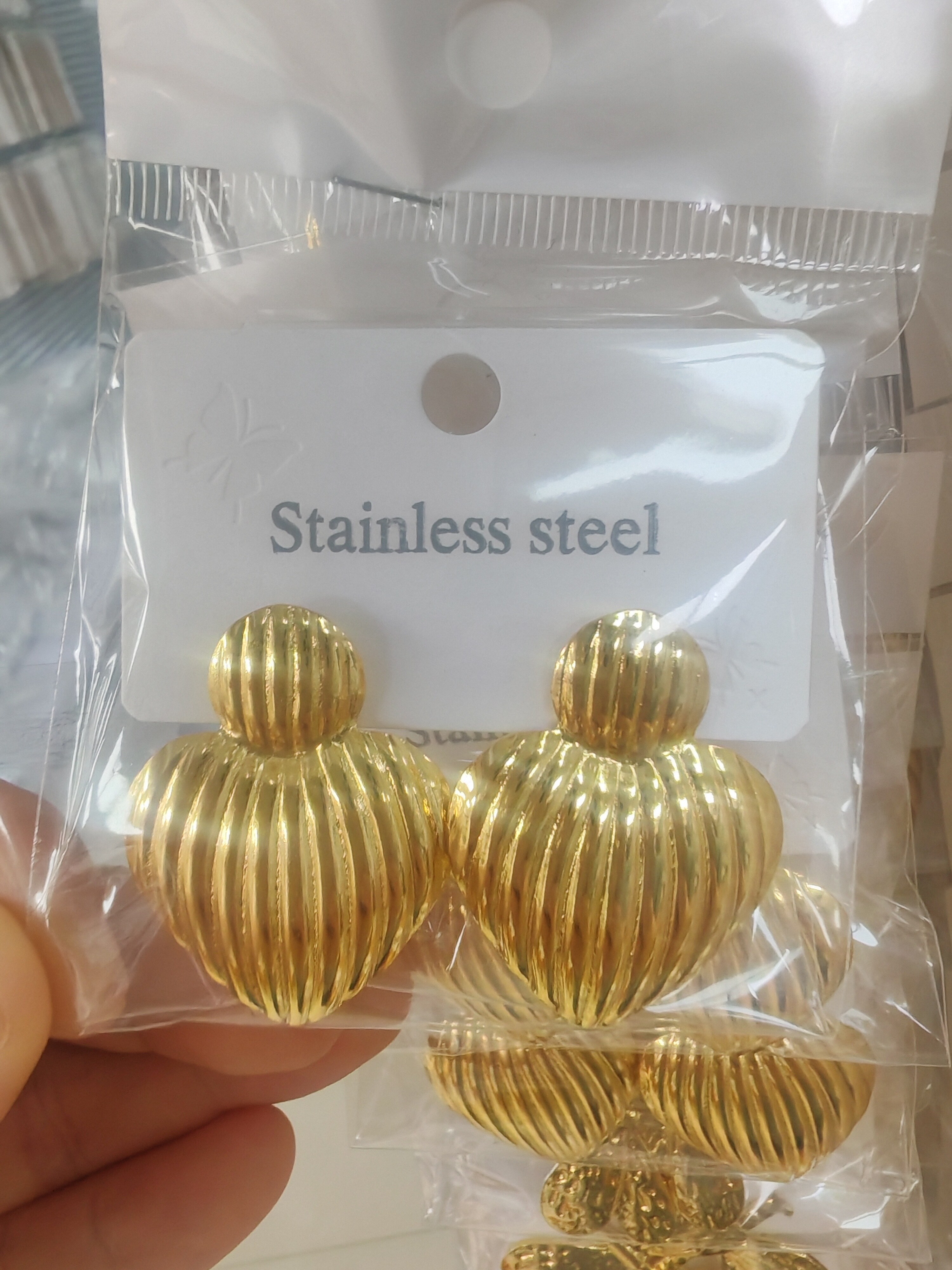 Fashionable Elegant Stainless Steel Metal Earrings A-36002