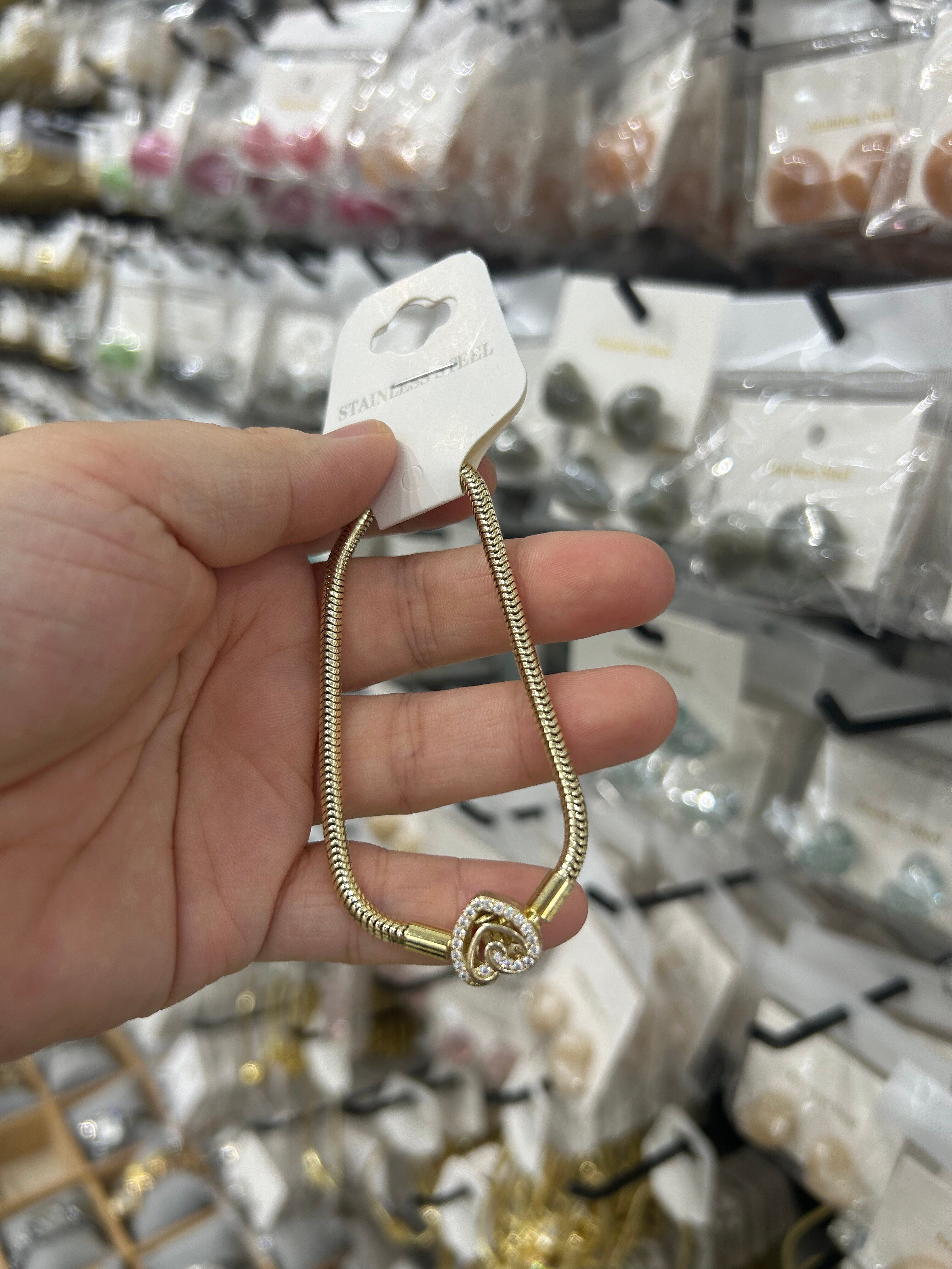 Stainless steel minimalist bracelet
