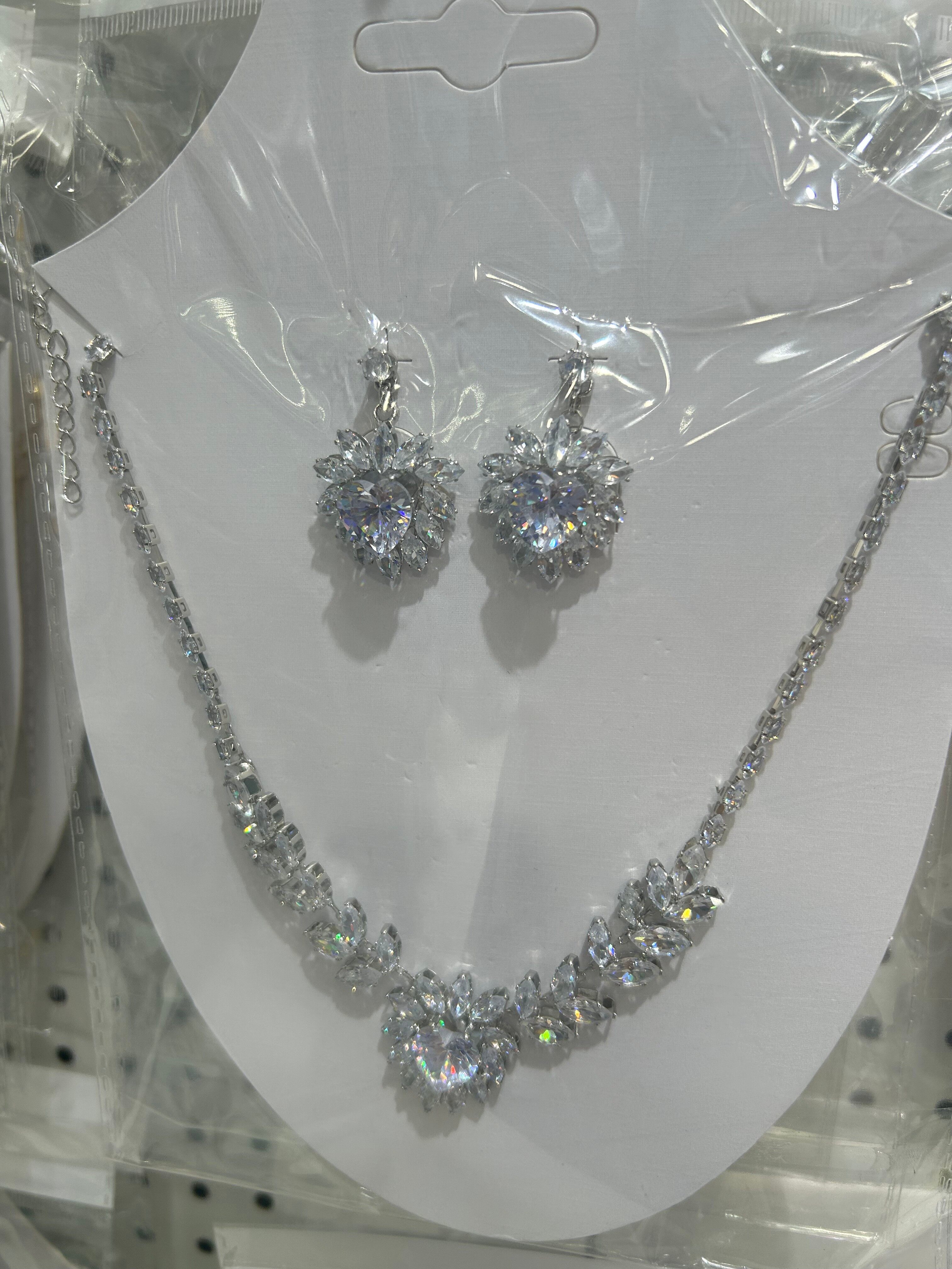 Zircon necklace+earring set