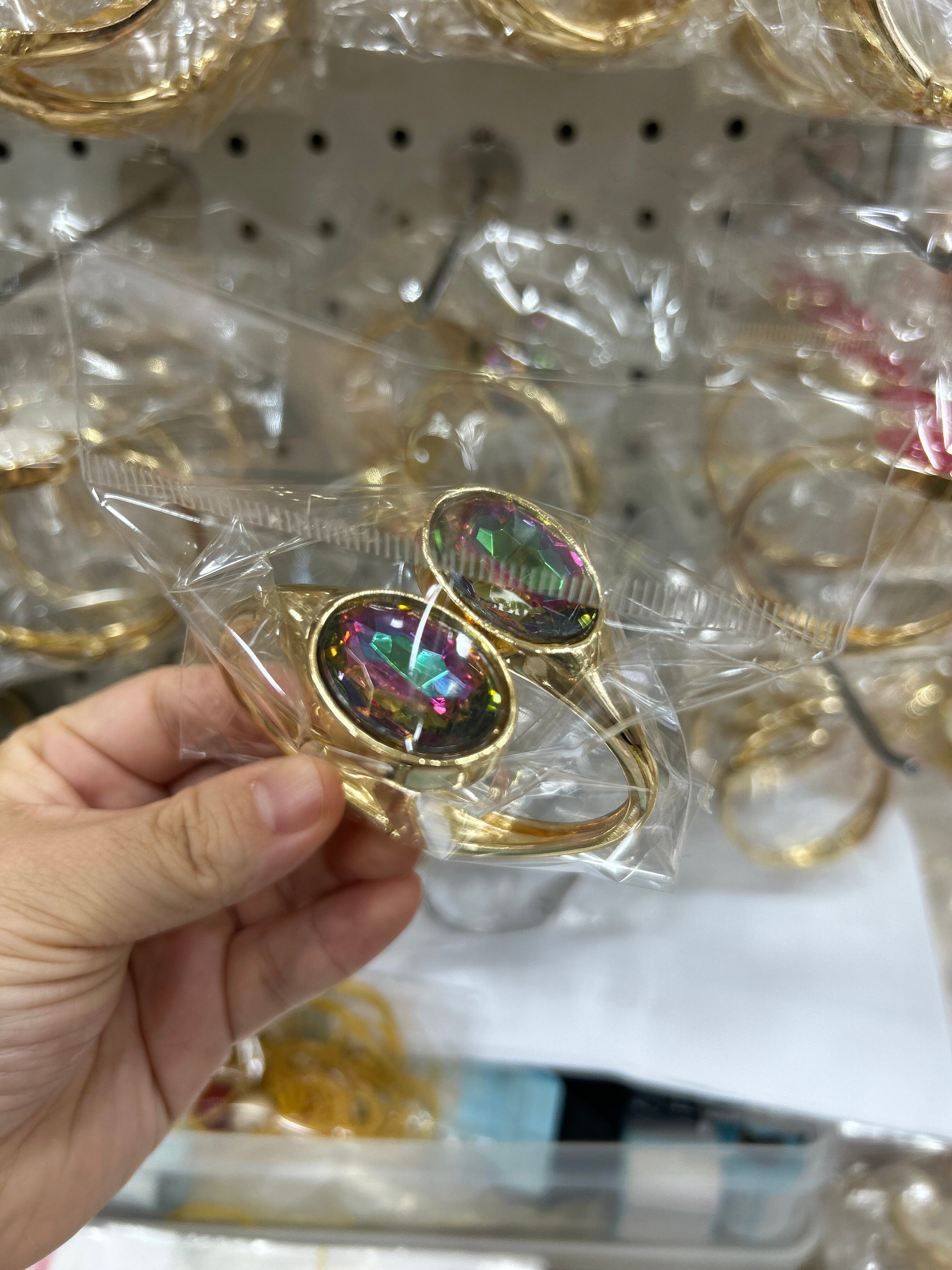 Zircon alloy coarse bangle