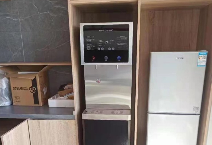 尼维柯直饮机