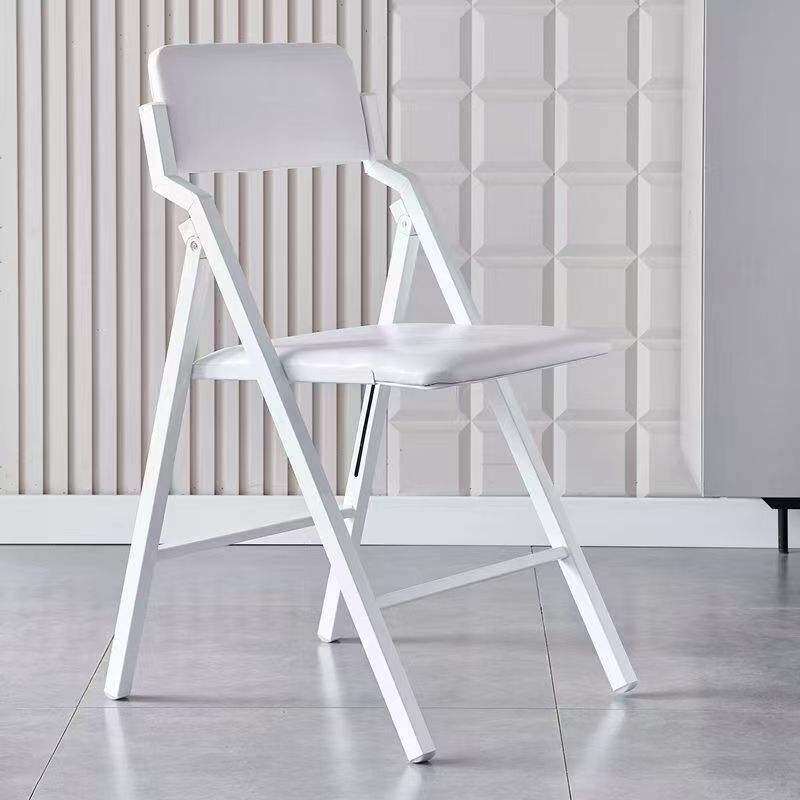 white folding chair