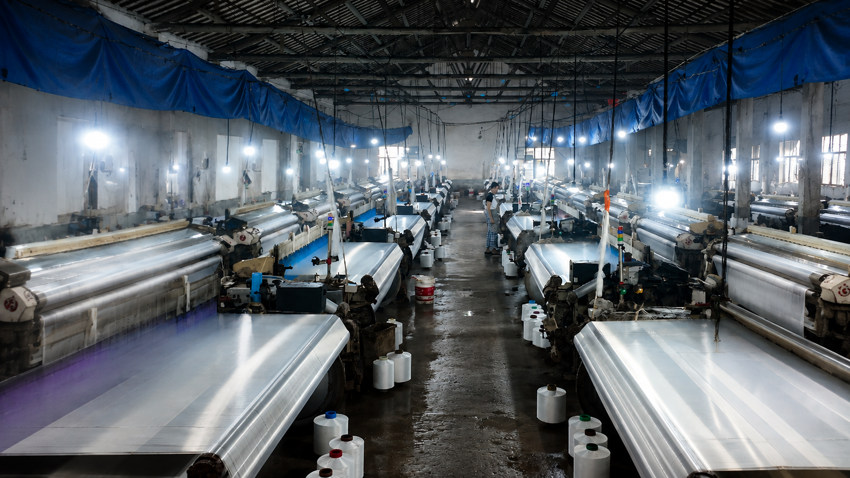 Wide-width polyester pongee weaving production line