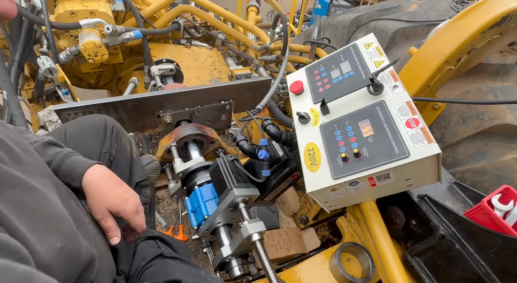 S Power双独立数控面板便携式镗焊一体机, S Power Portable, SPower Portable, Portable Line Boring Machine, 便携式镗孔机 S Power双独立数控面板便携式镗焊一体机