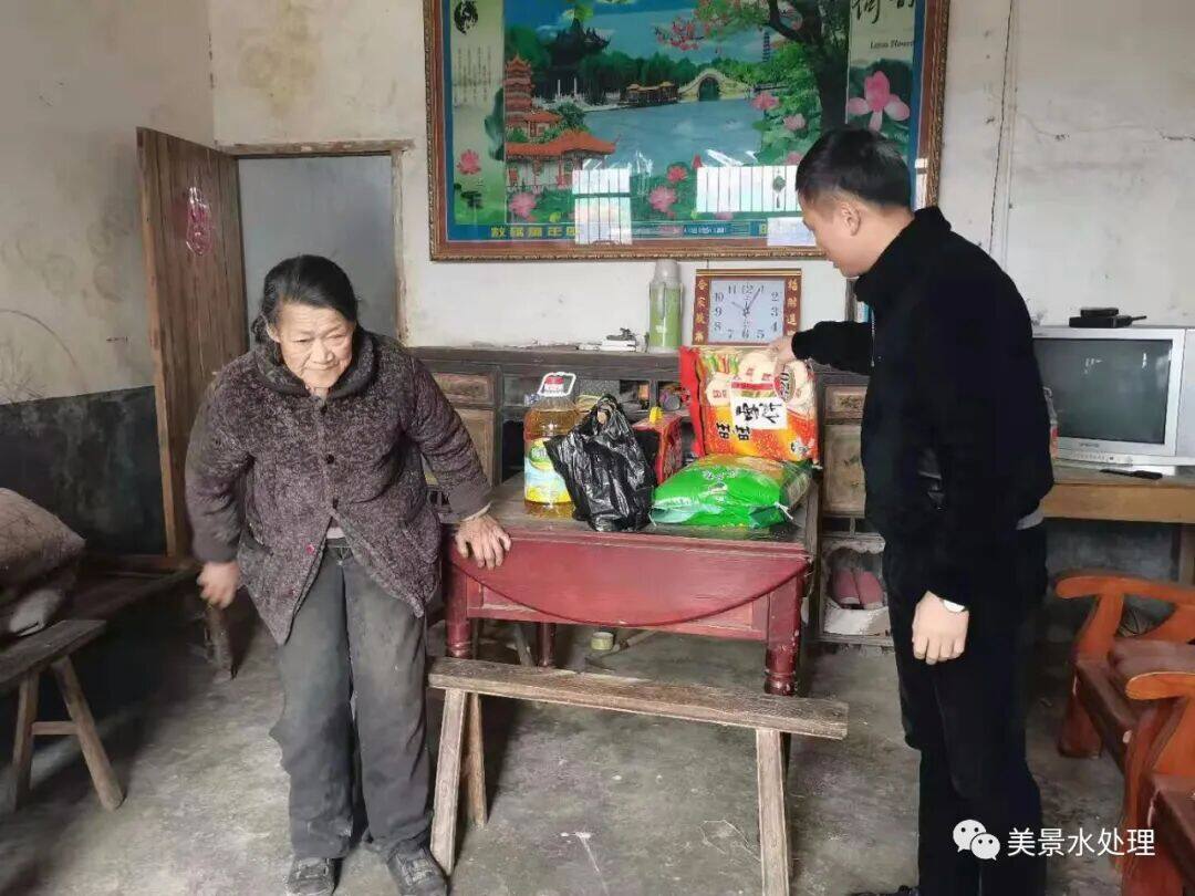 相伴成长让爱接力——连续4年资助，架起连心桥