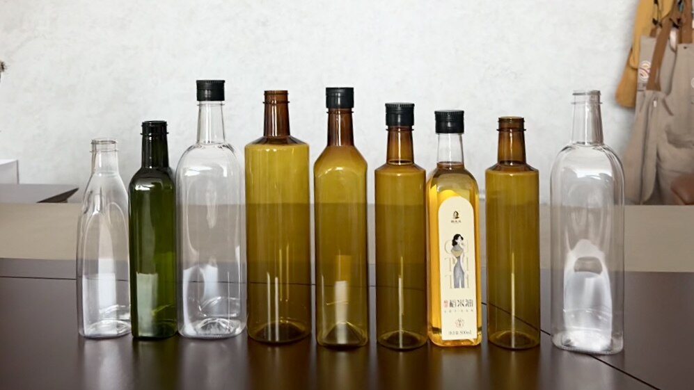 Glass vs Plastic Bottles for Retail Cooking Oil