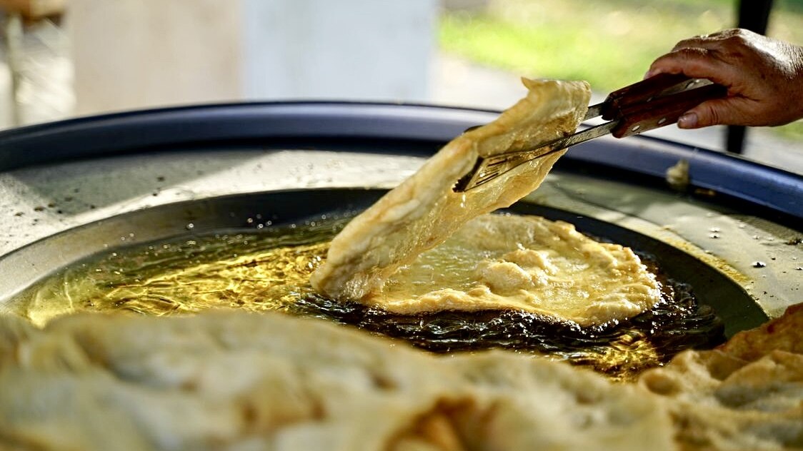 Sunflower Oil: Types, Grades and Applications