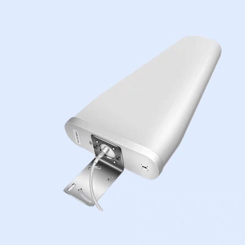 SPDLP Serial Log-per Directional Antenna - View 1