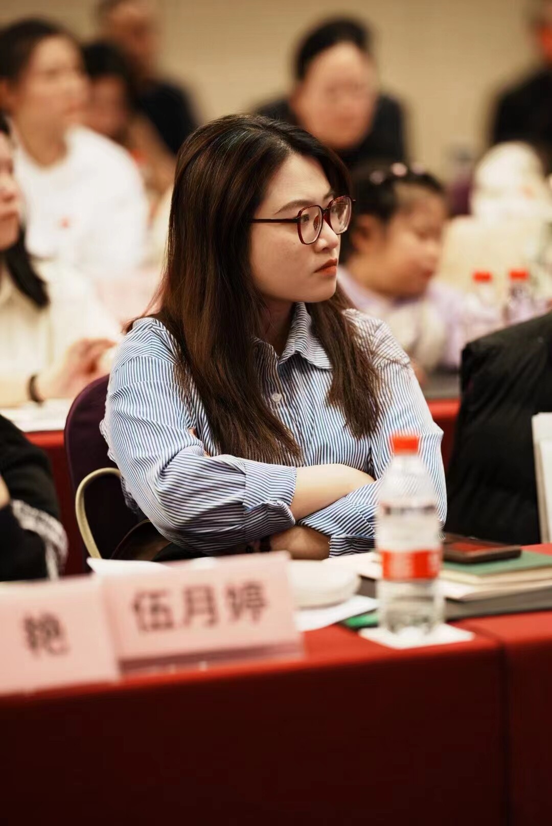 参训老师桌前专注听讲｜张勇快写师资培训现场
