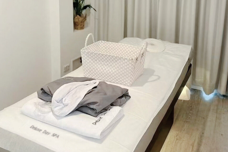 HIRE HIFU Skin Tightening Treatment at DELUXE SPA & BEAUTY Yagoona