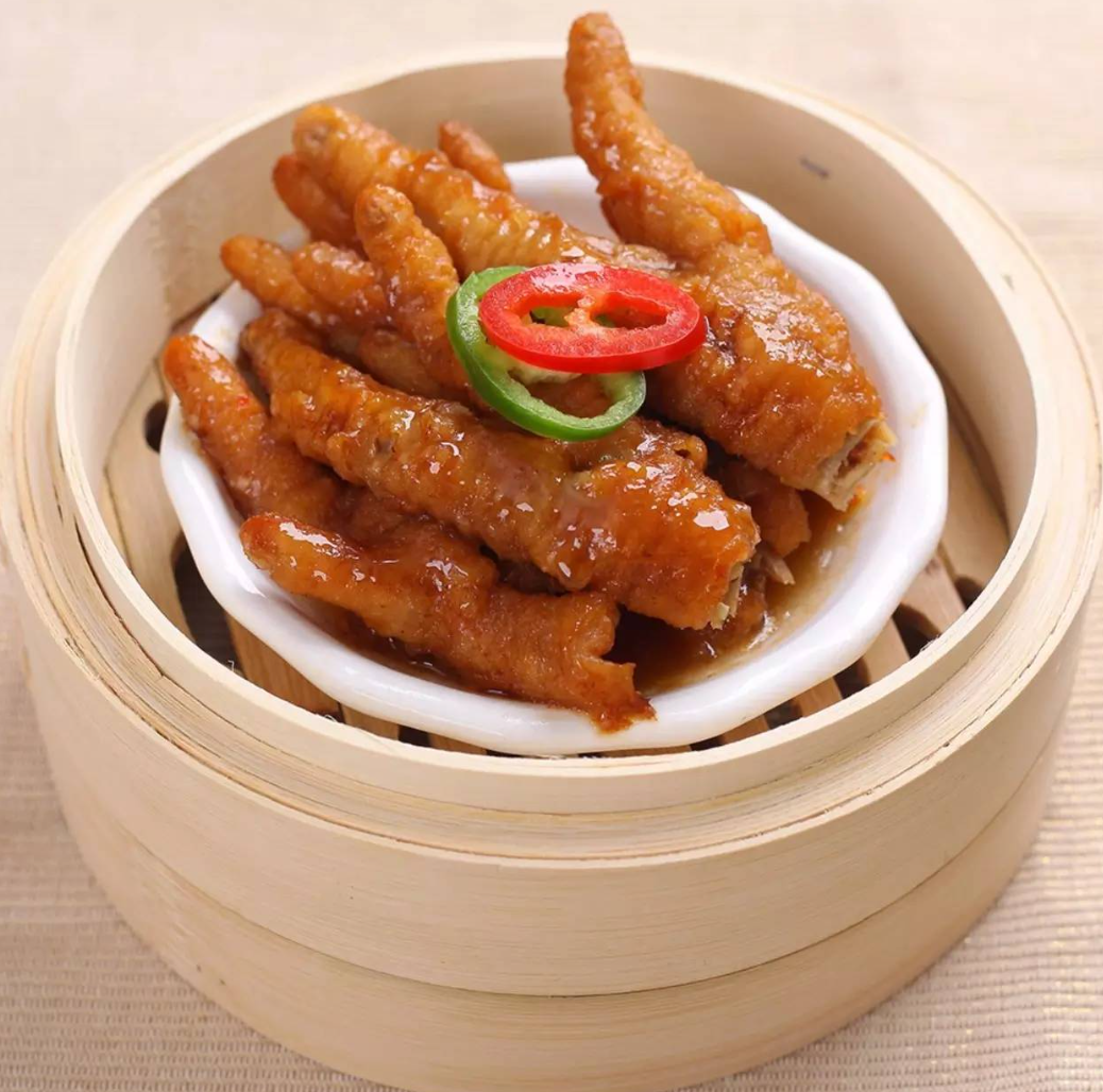 Phoenix Claws (Steamed Chicken Feet)