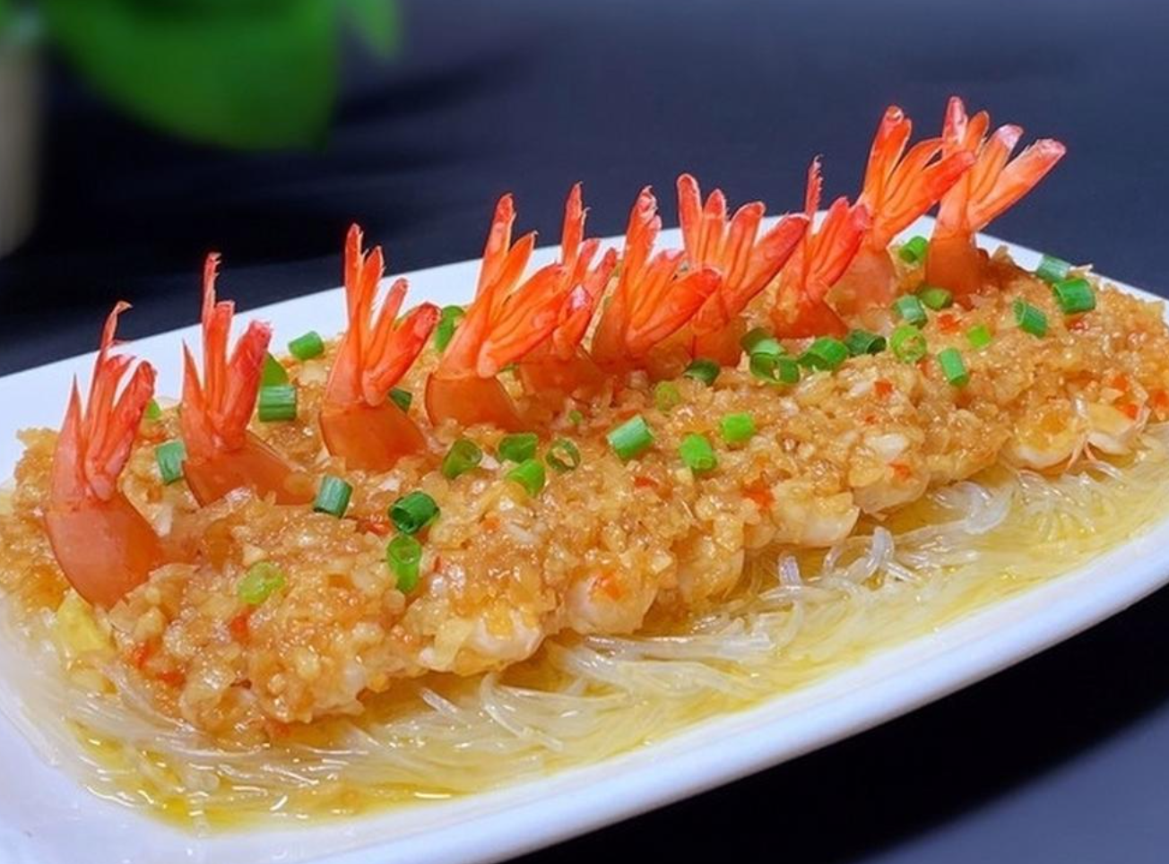 Steamed Prawns with Garlic and Vermicelli