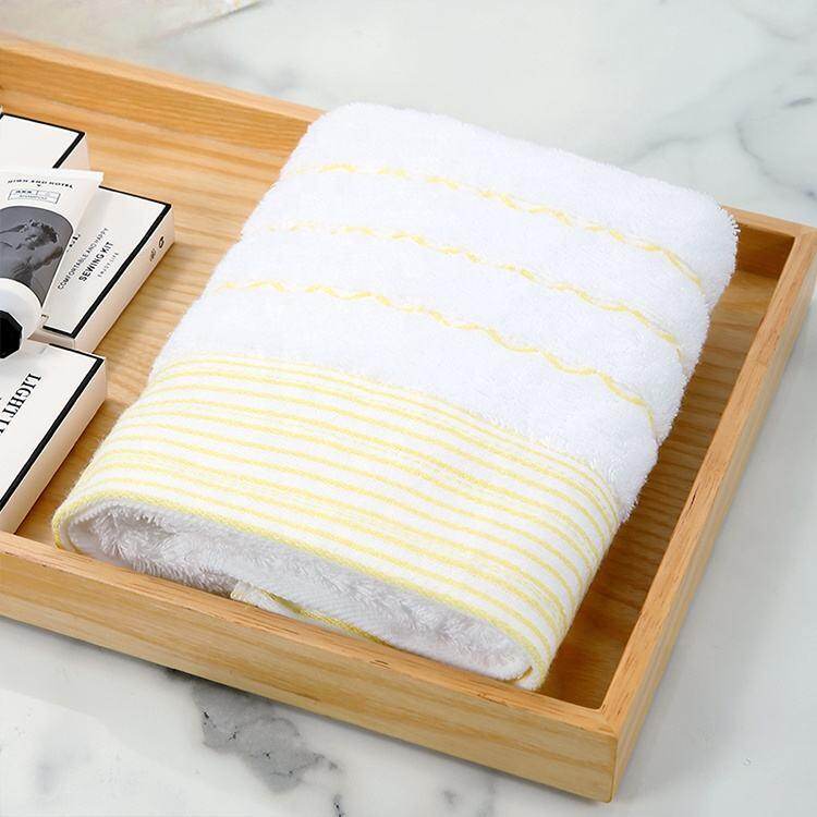 Royal Gold Line Birthday Towel Souvenir - view 3