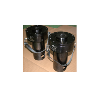 Special Hydraulic Bolt Tensioners