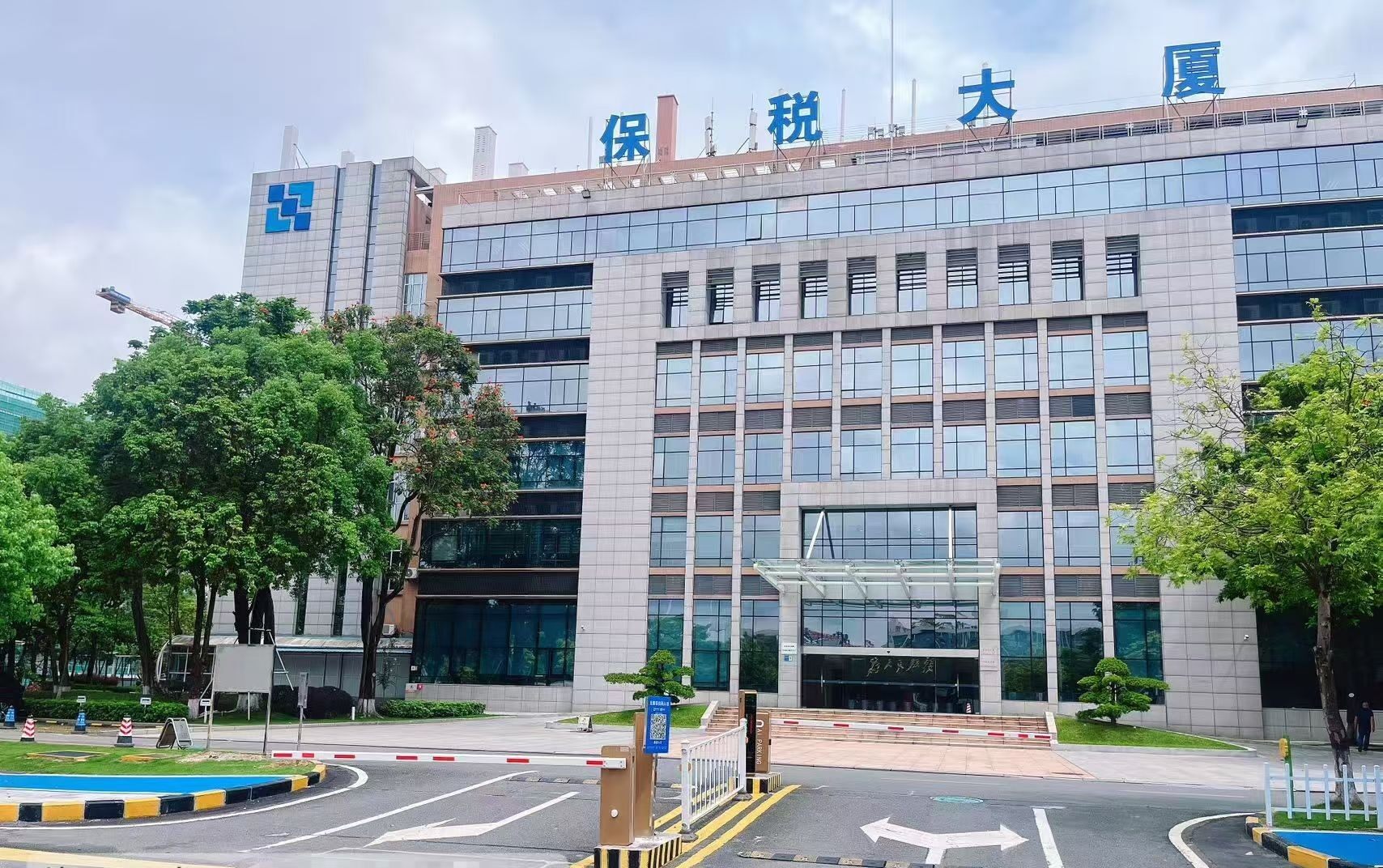 沙田保税大厦智慧停车场