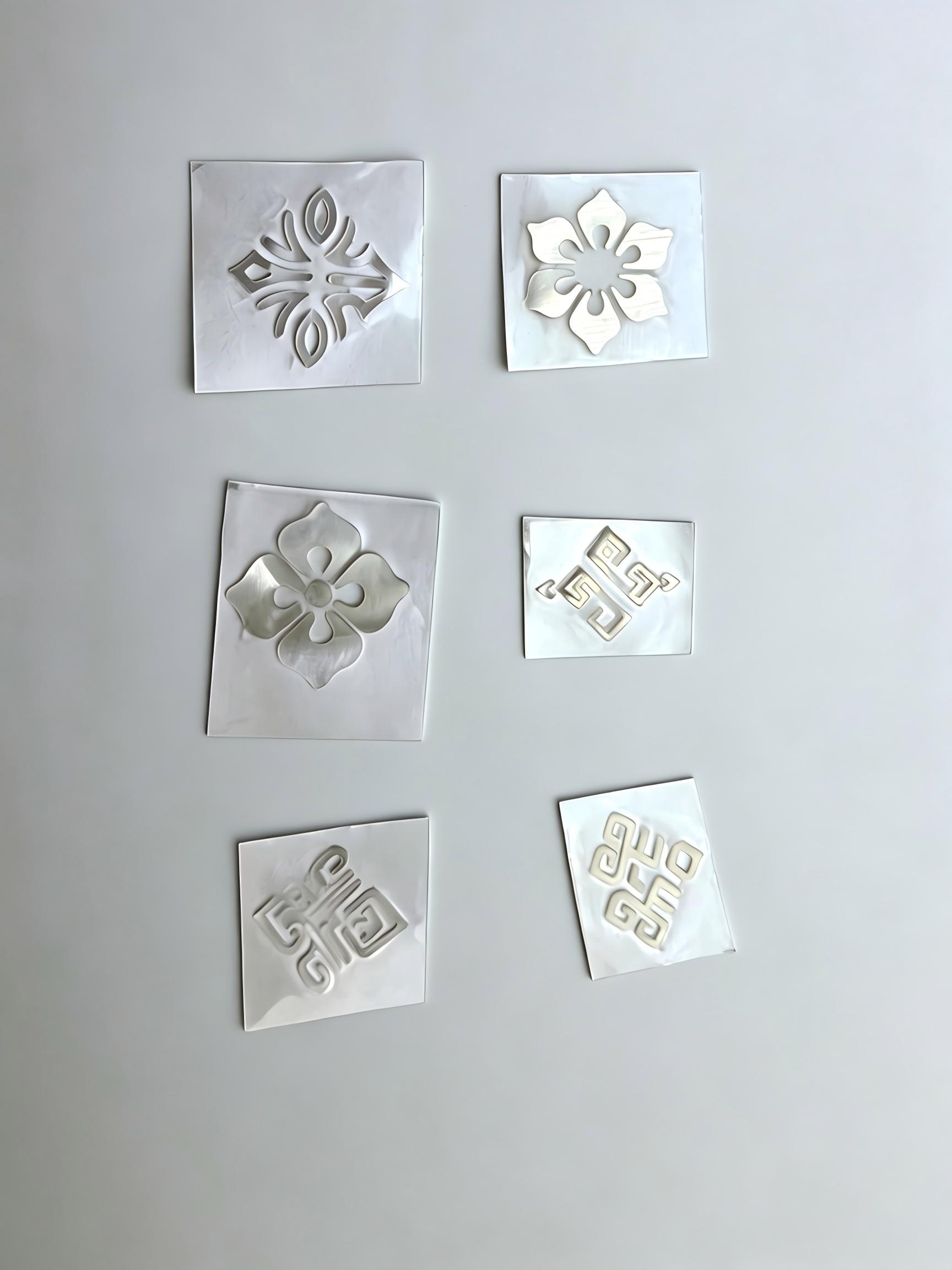 Natural Mother-of-Pearl Carved Slice, No Assembly Required – Detail View 5
