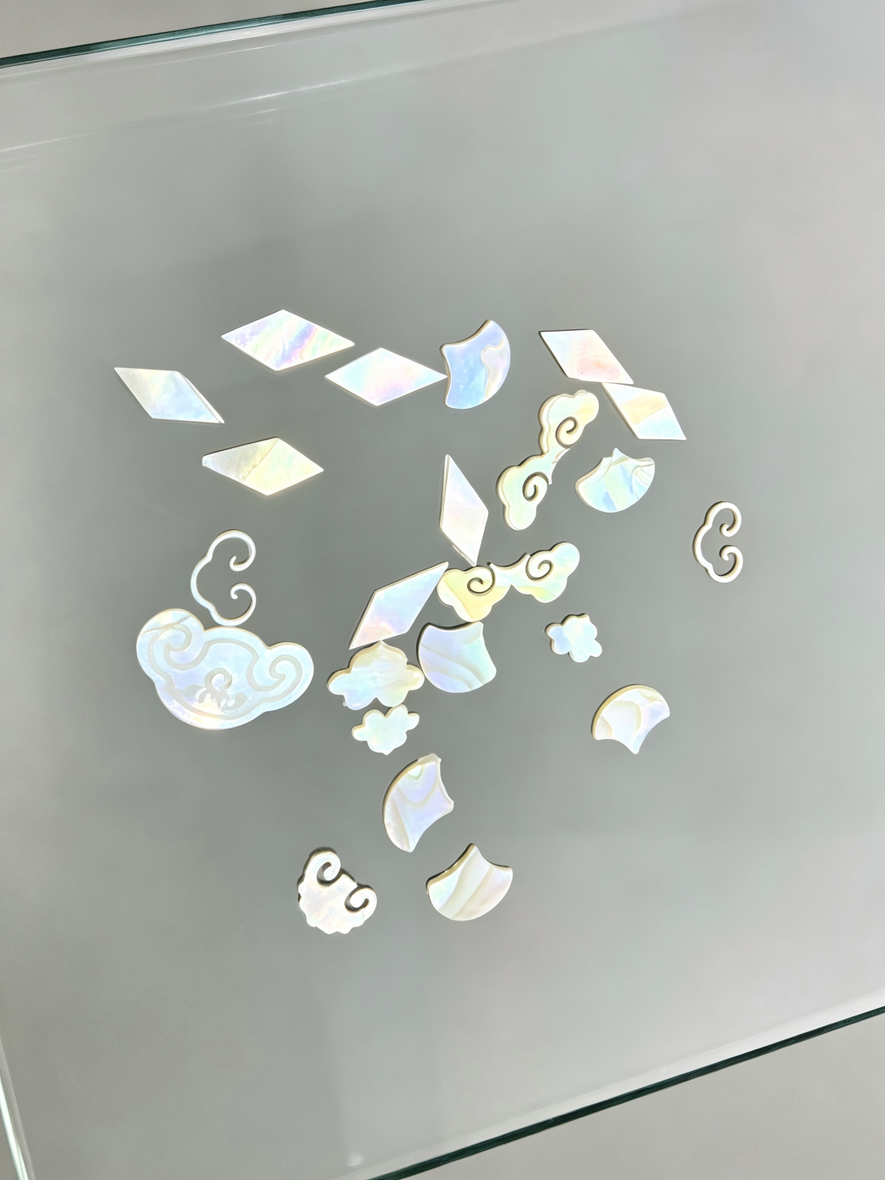 Nail Art Mother-of-Pearl Carving Details - 3