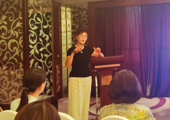 Dr. Li Hongbo shares