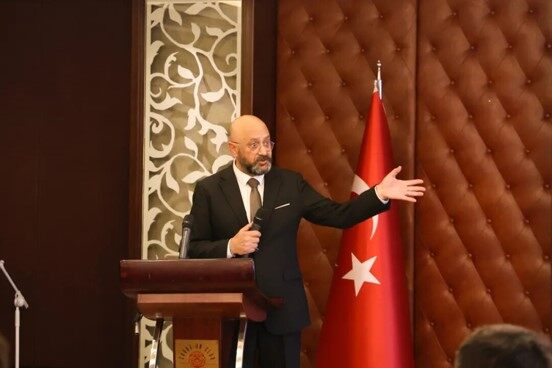 Turkish Folk Dance and Music Performance