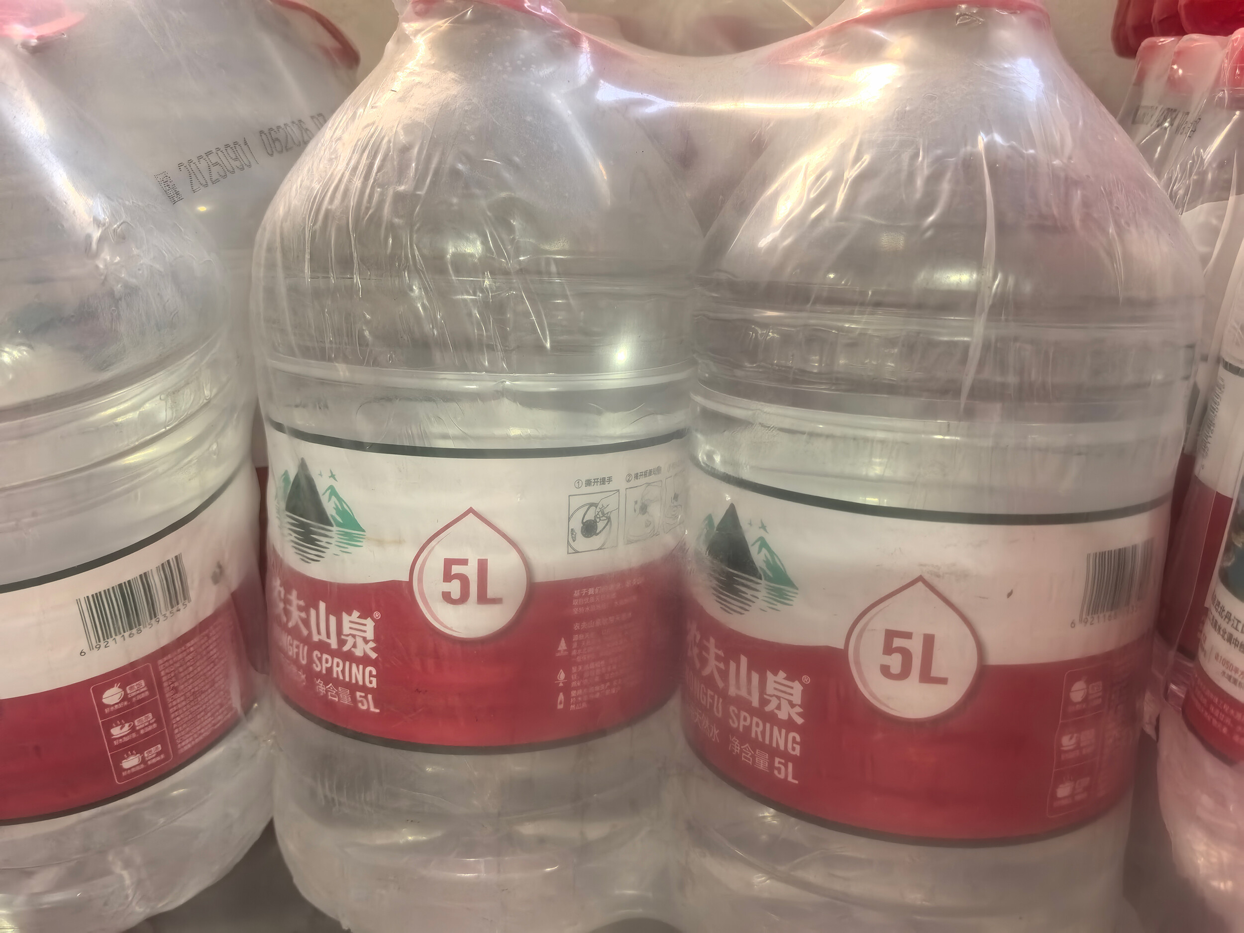 农夫山泉5升大桶水一桶