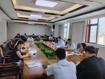 凝心铸魂强根基深学笃行促改革——公司党委理论学习中心组专题研讨学习会