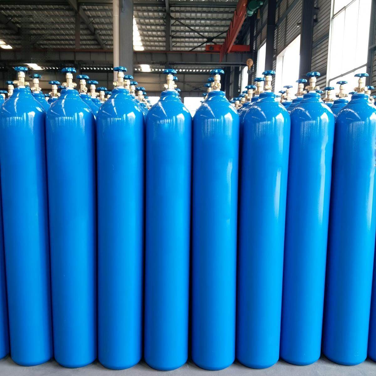 Industrial cylinder logistics and shipping