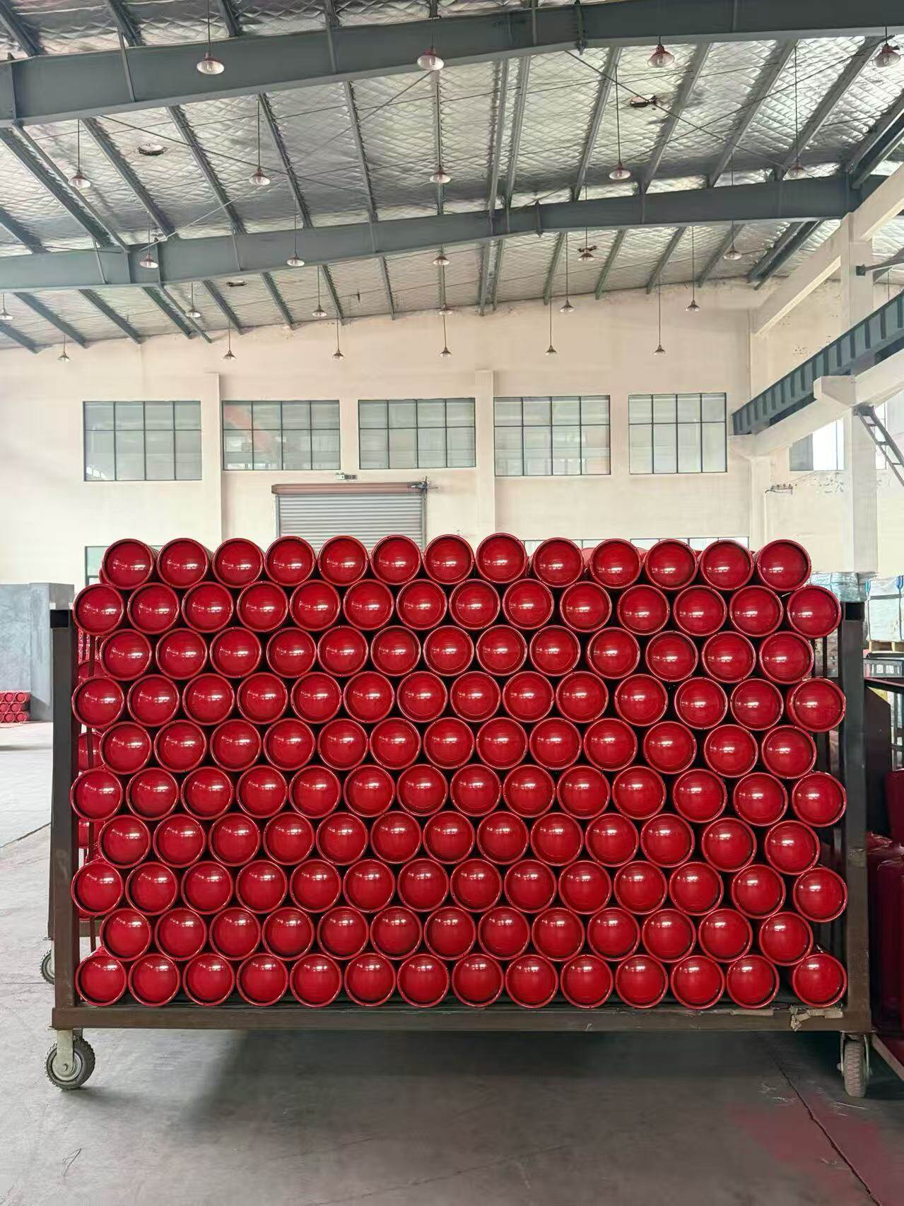 Dry powder extinguisher hose nozzle