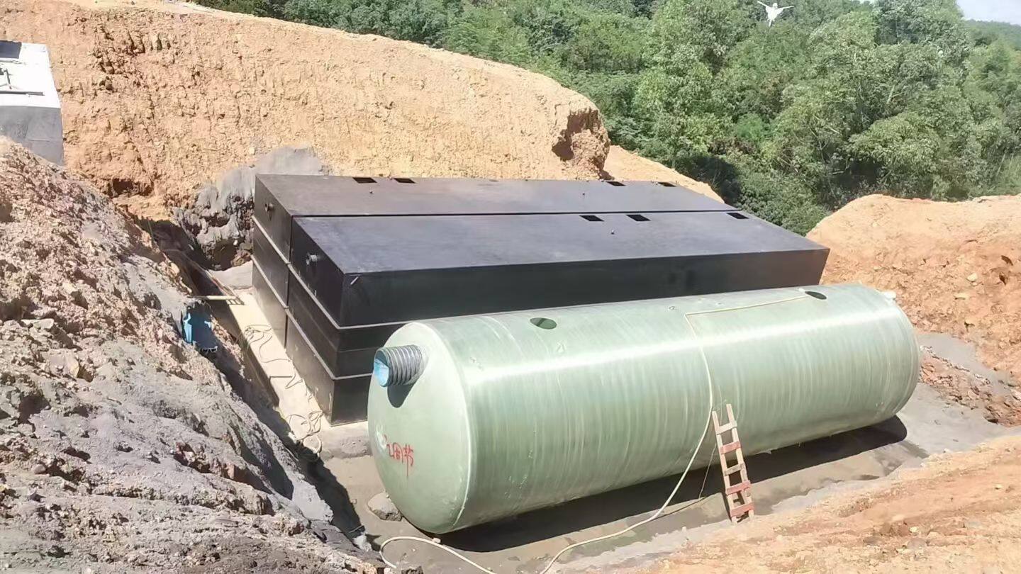 云南厂区生活污水处理定制项目 - 一体化污水处理设备工程施工现场实拍
