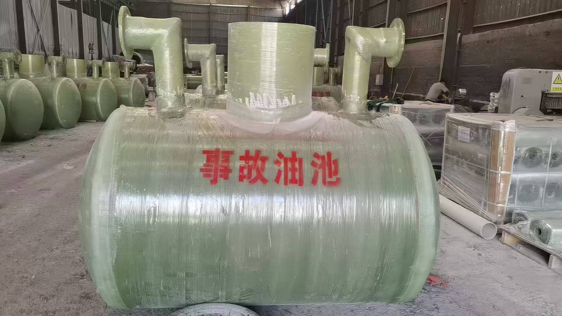 云南光伏/风电项目玻璃钢事故油池定制工程 - 施工现场图片3