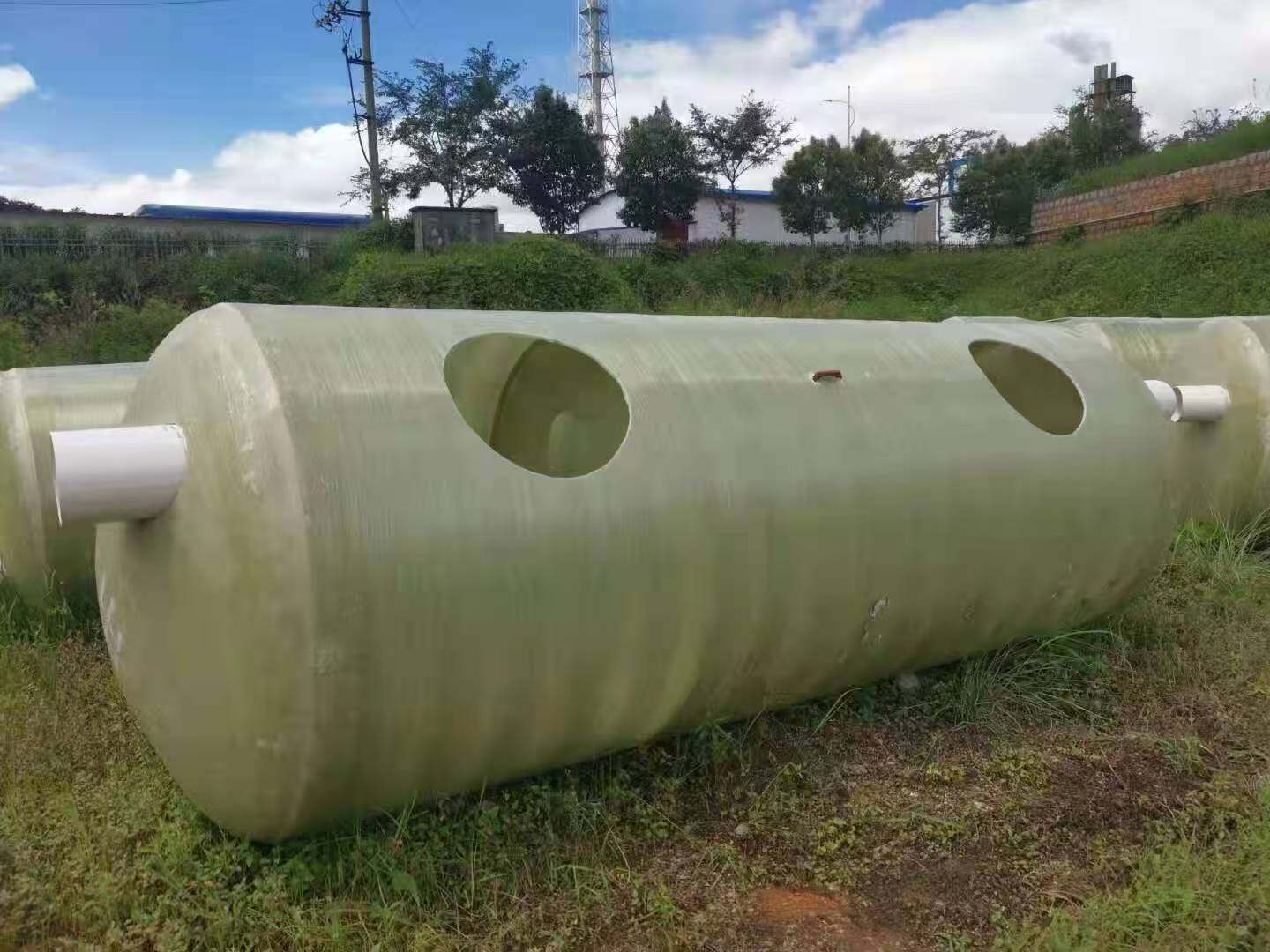 Top Choice for Rural Toilets, Residential Communities, and Construction Sites in Yunnan: Full Analysis of In-Stock Wholesale Advantages from Yunnan Jingheng Environmental Protection FRP Septic Tanks