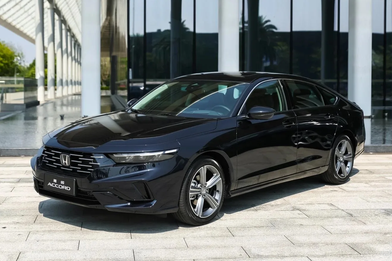 Honda Accord 4-Door + Trunk Sound Deadening
