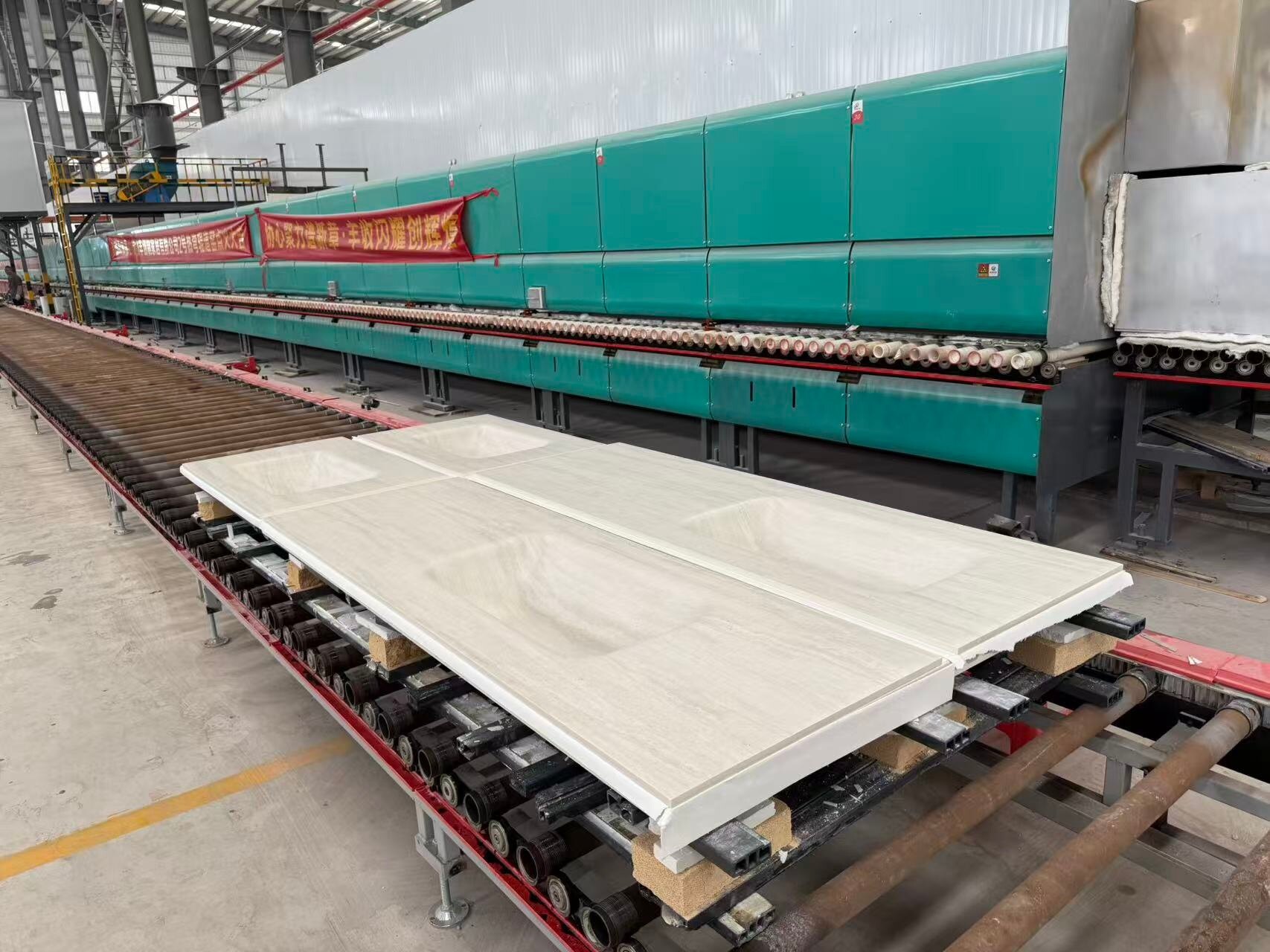 Heat bending equipment