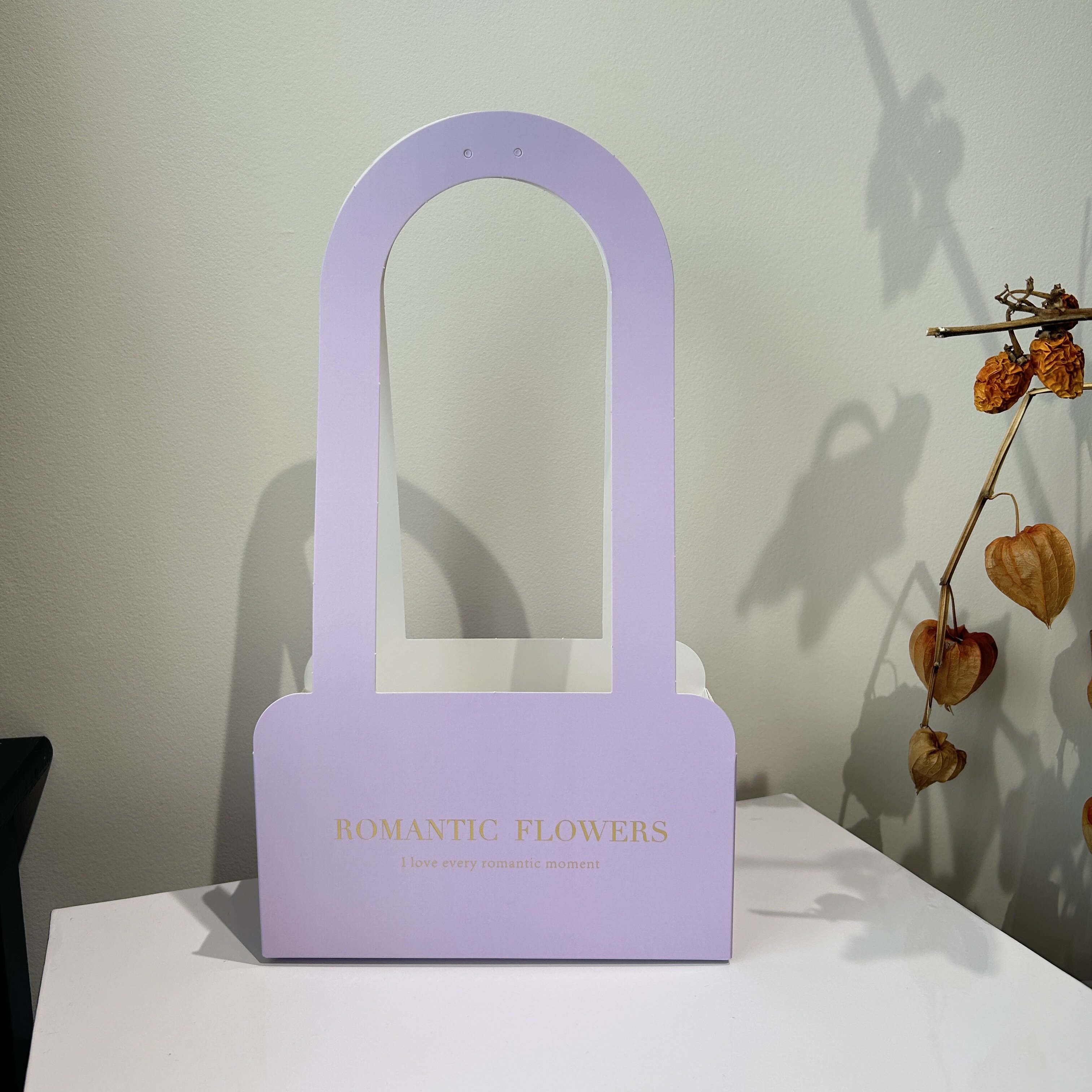 Romantic English-style printed hand-painted box view 6