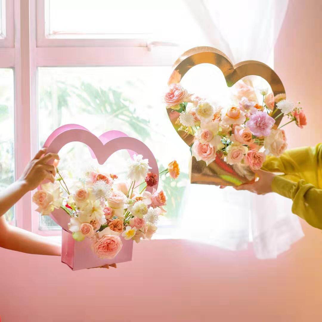 Love heart shape flower basket