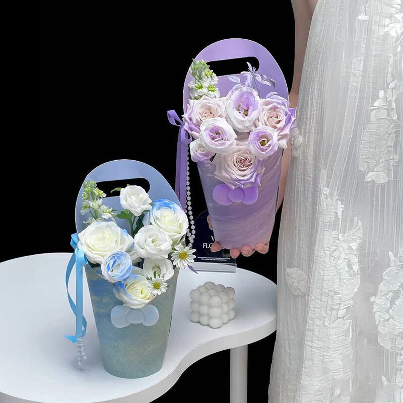 Flower packaging hug bucket
