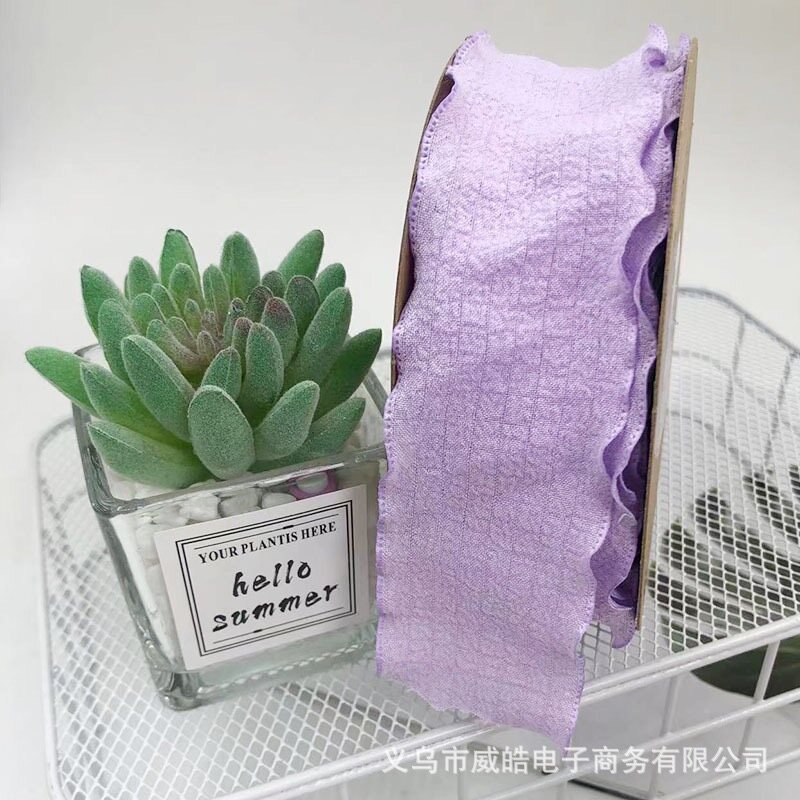 Edge-bright pleated ribbon view 13