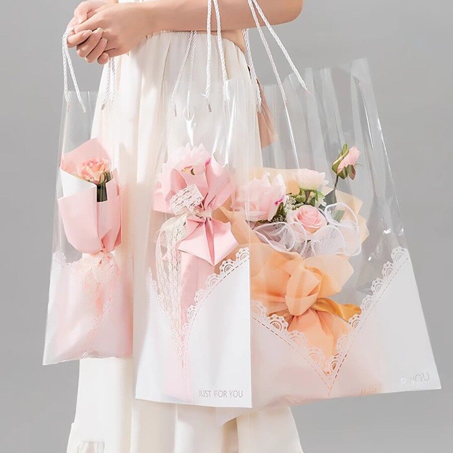 Large-sized lace-edged transparent flower bouquet bag