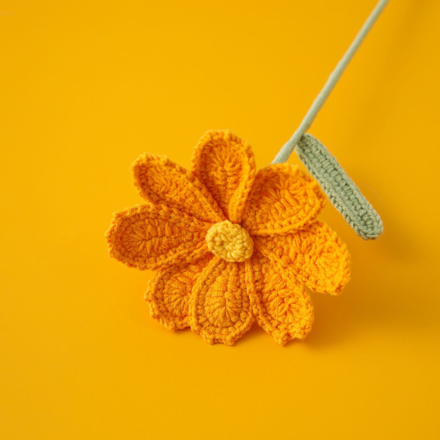 Crocheted Wool Gesang Flower Stem, Eternal Handmade Yarn Flower Ornament view 4