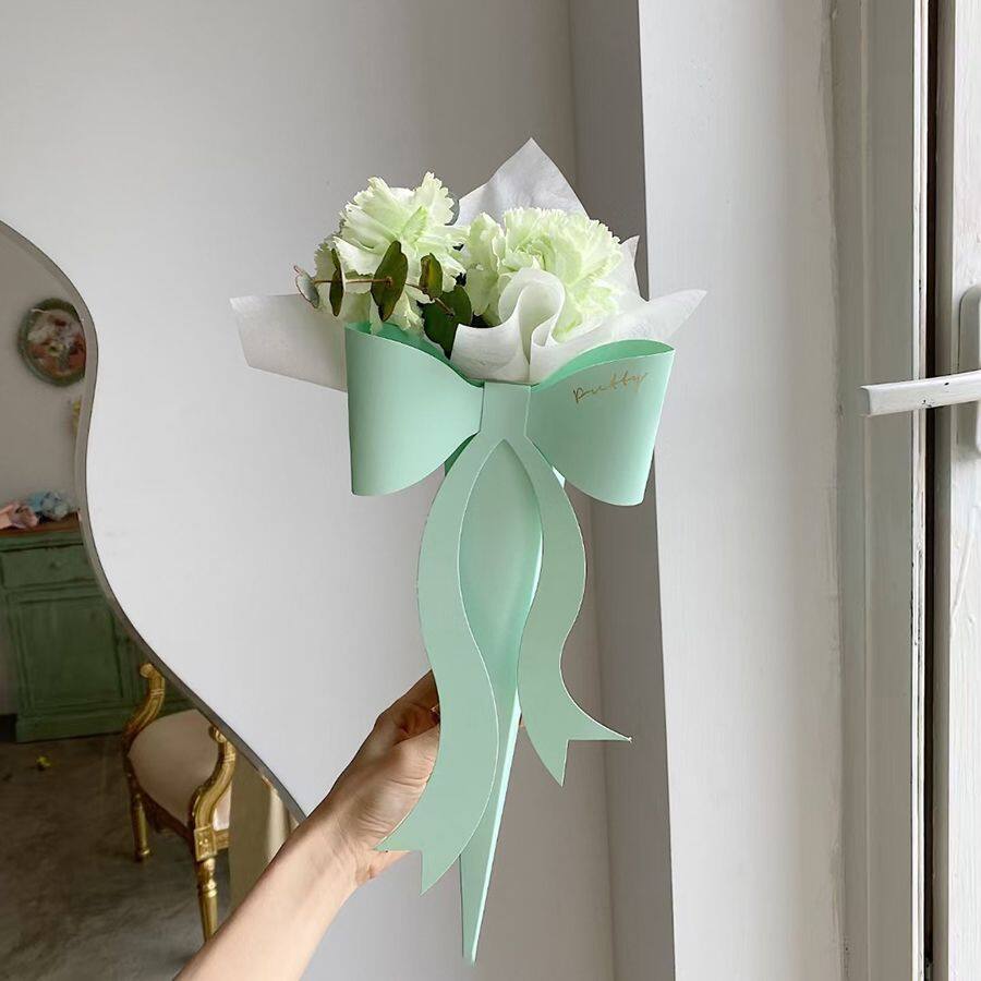 Fairy wand bouquet box view 3