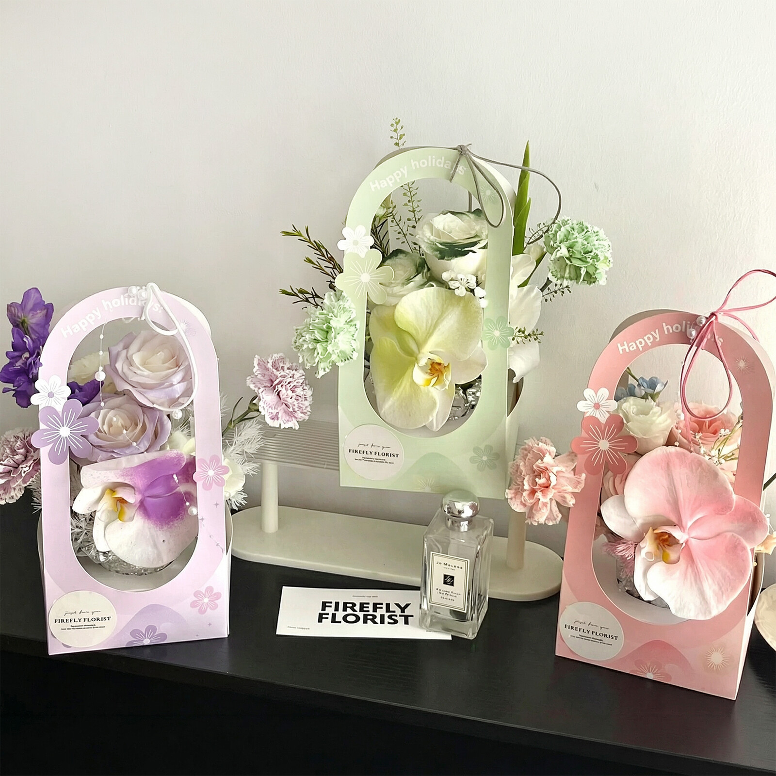 Portable hollow flower art gift box