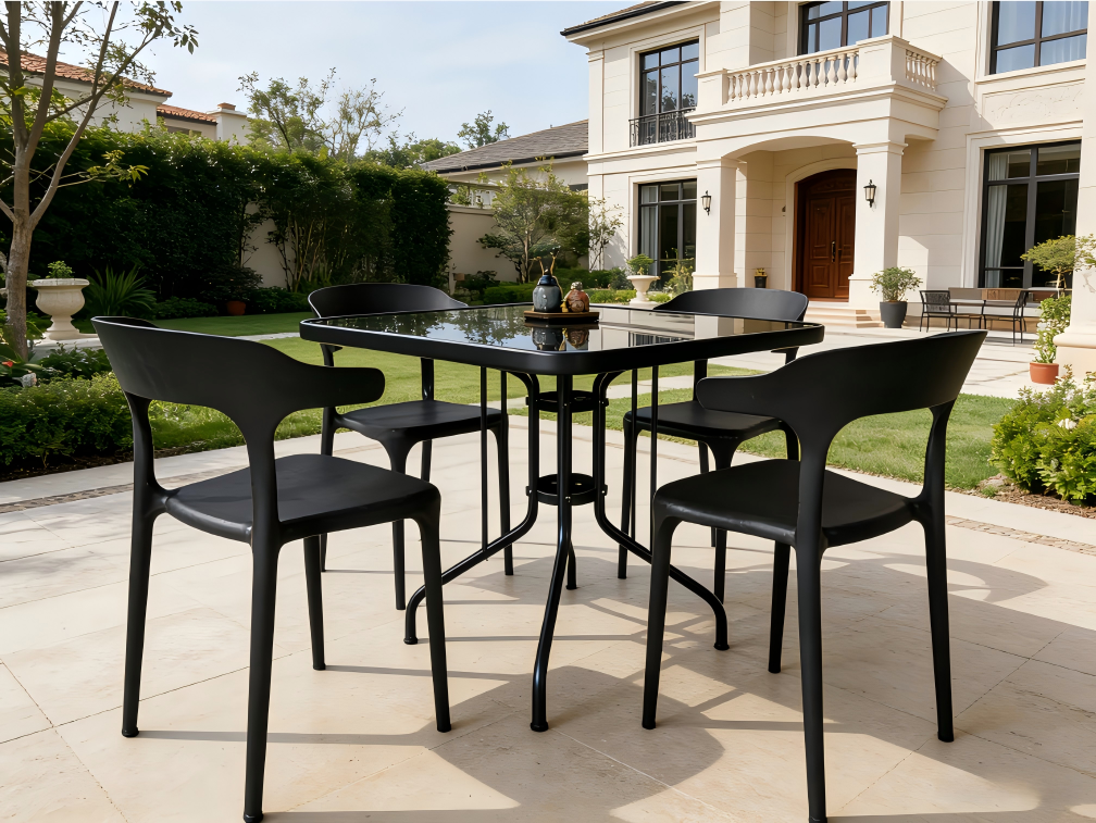 Getaria 4 Seat Dining Set