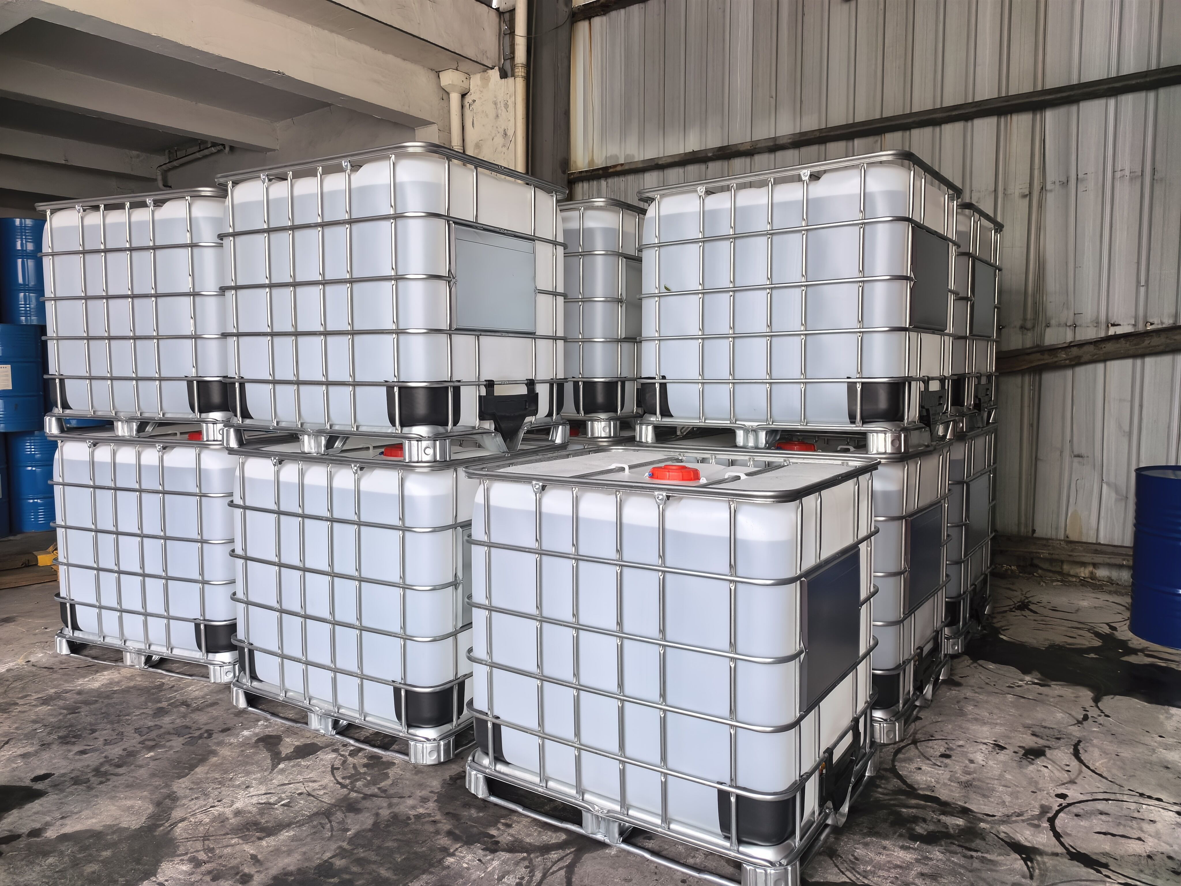 Hydrogenated MDI (HMDI) Aliphatic Isocyanate Raw Material - Image 4