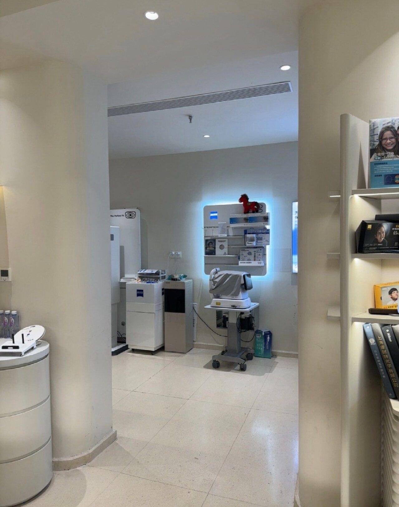 We tested 5 optometry clinics in Tianjin. How much does the difference between a 40-minute and a 15-minute eye exam actually matter?