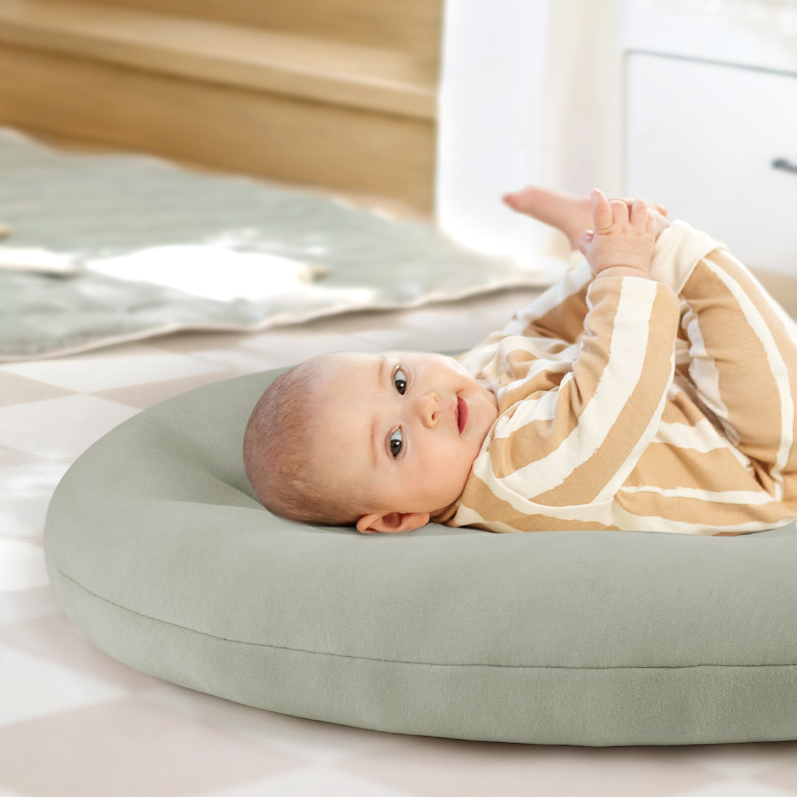 Baby Lounger for Newborn: Portable & Lightweight Pillow view 4