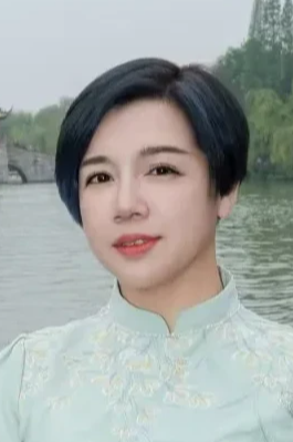 祁衍怡