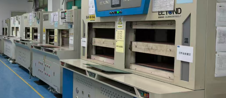 Vacuum Press Machine