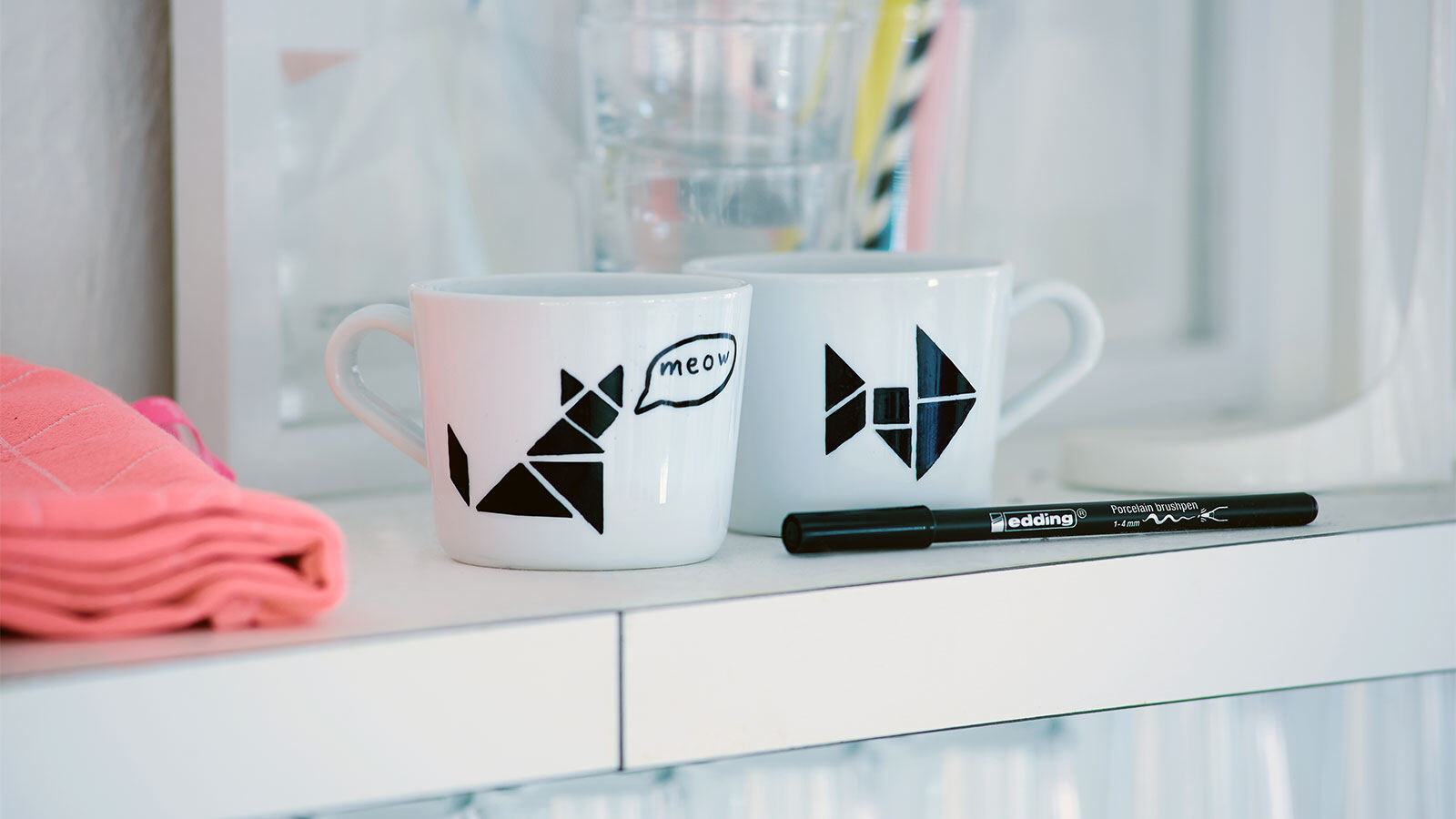 Porcelain brush pens