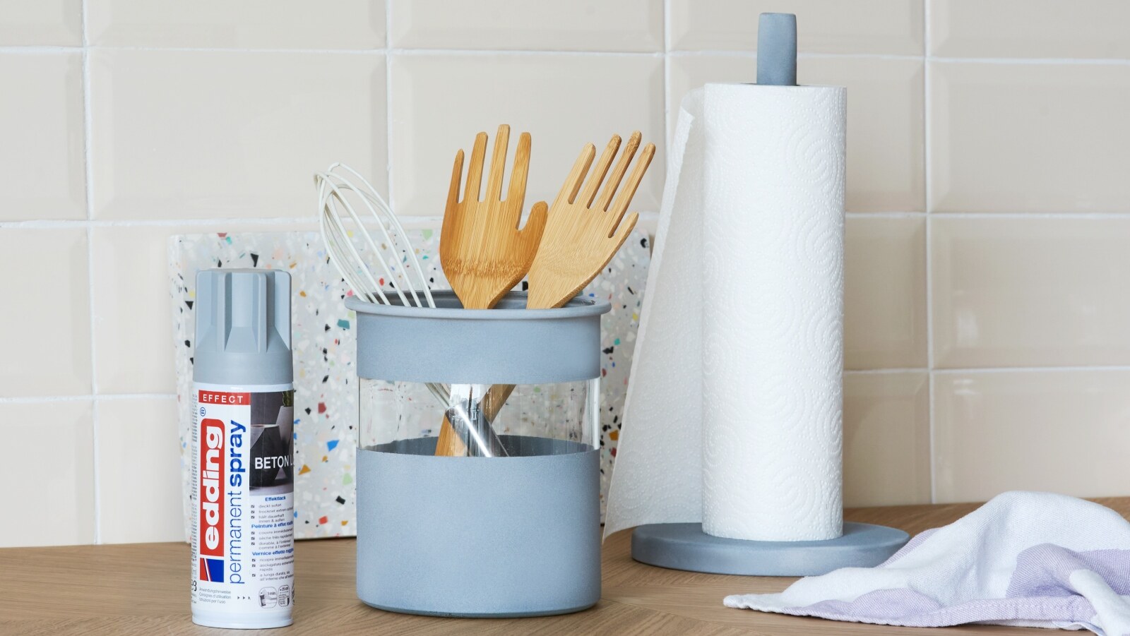 Upcycling idea for your kitchen accessories