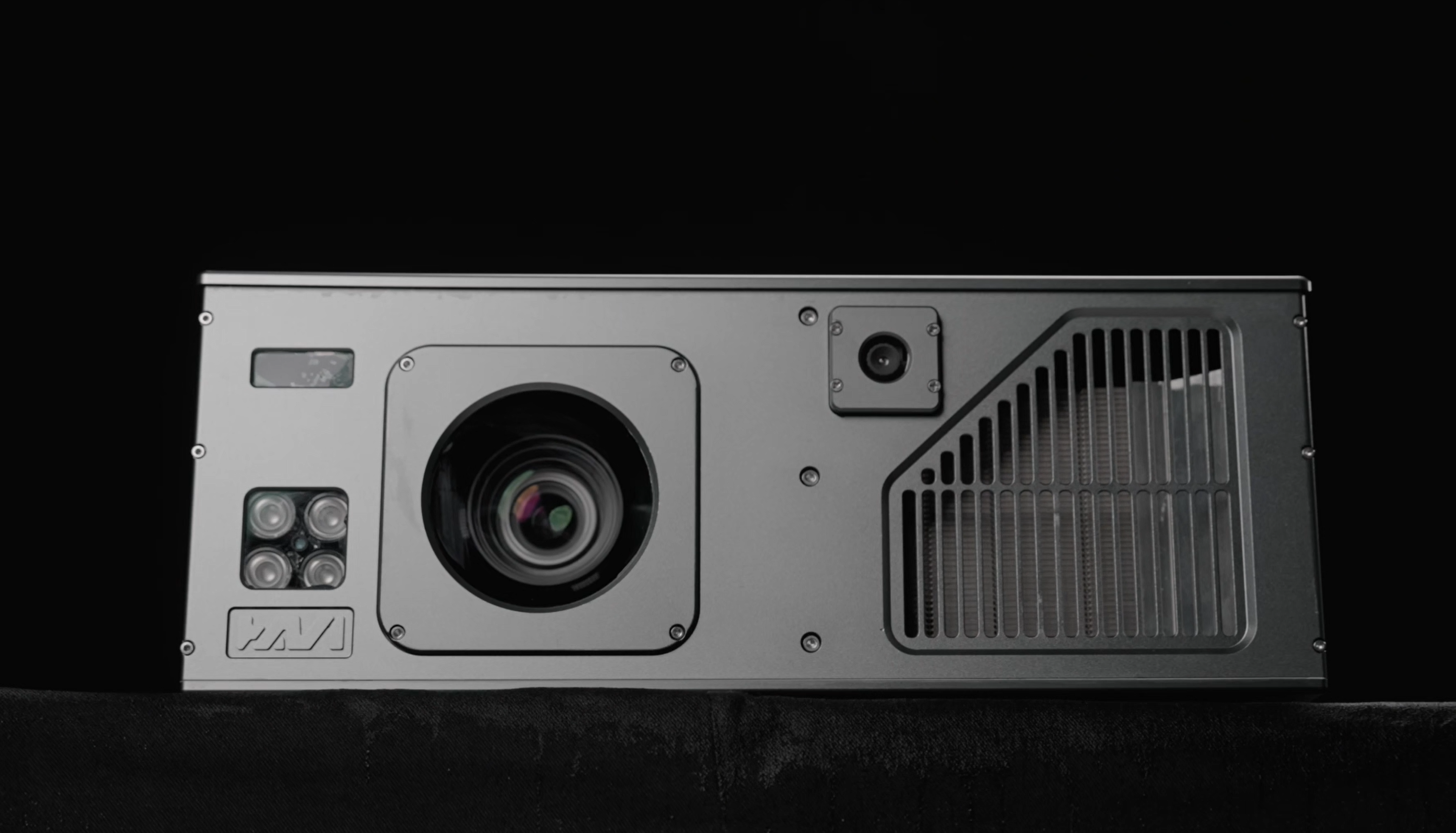 HAVI HDLU‑6 Outdoor All-in-One Projector Demo