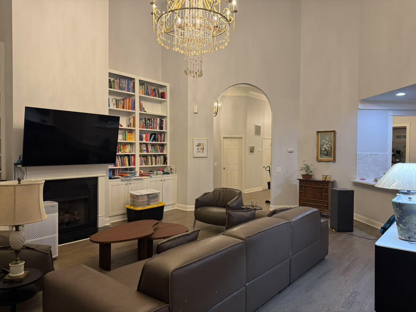 Full-Service Execution of a Two-Story Single-Family Home in the U.S. | Luxury Duplex